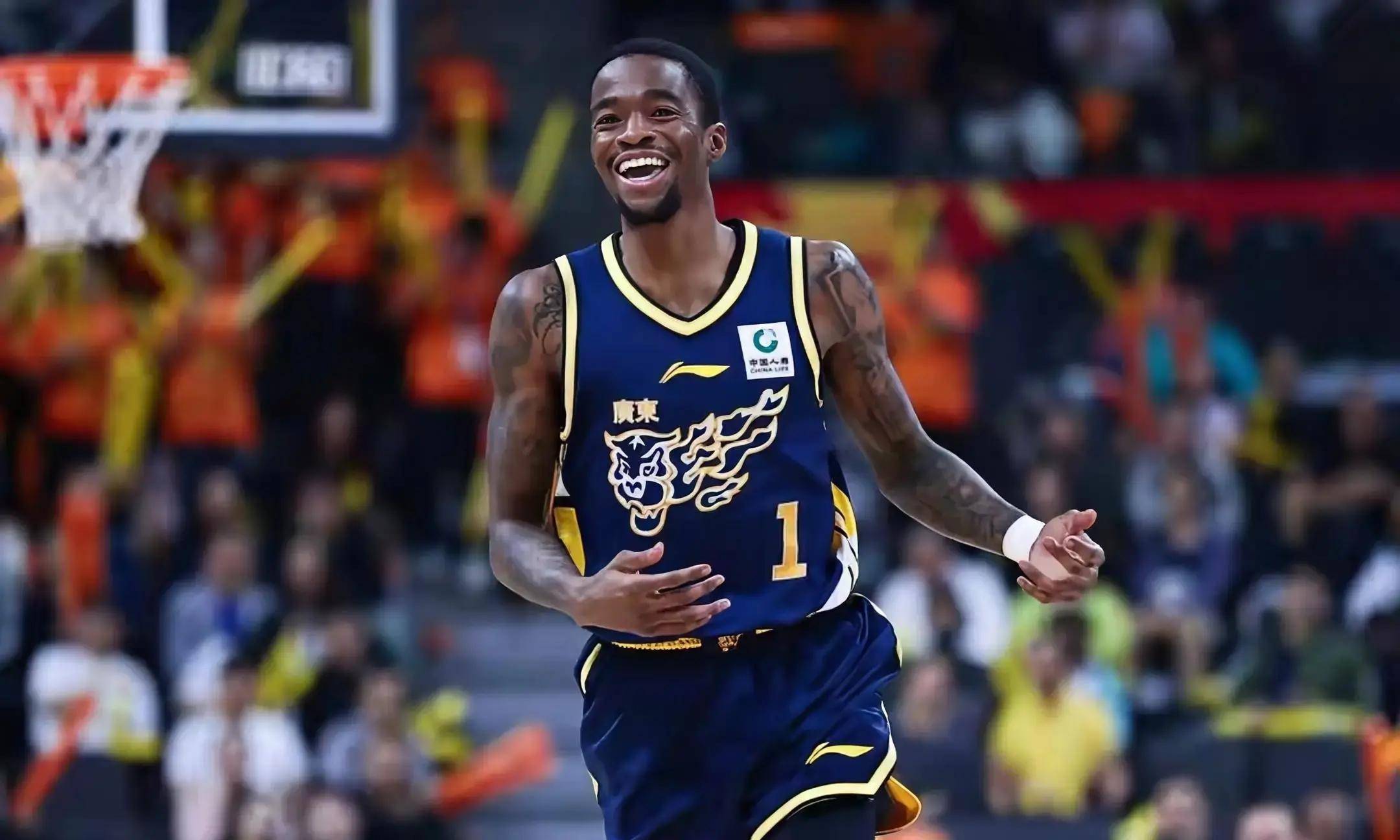 窗口期CBA季后赛焦点战；萨克拉门托国王主帅复盘；媒体盛赞；训练强度明显提升的简单介绍